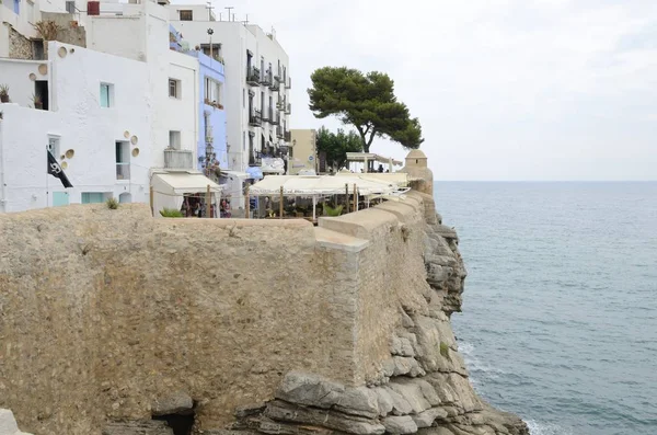 Pfad an der Festung am Meer — Stockfoto