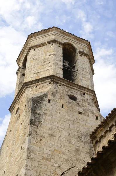 Çan kulesinde Besalu — Stok fotoğraf