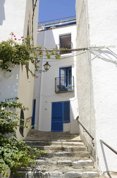 Escadas de pedra em branco alle — Fotografia de Stock