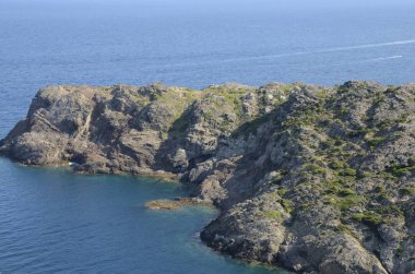 Cove rock