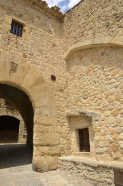 İspanyol Köyü taş kemer