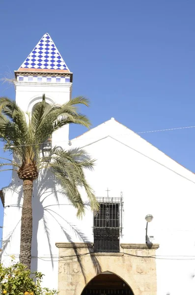 Chapelle blanche à Marbella — Photo