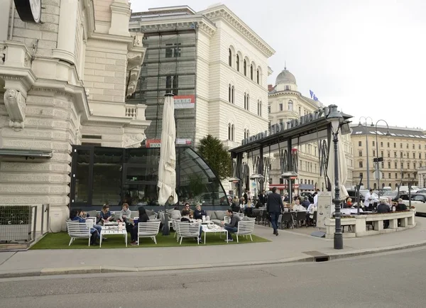 Cafés e lojas de café em Vienna — Fotografia de Stock