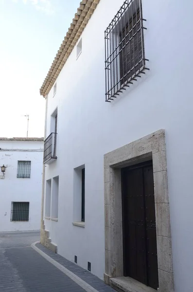 Wit straat in het dorp van La Mancha — Stockfoto