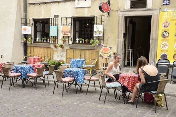 Bar in der Altstadt von Warschau — Stockfoto