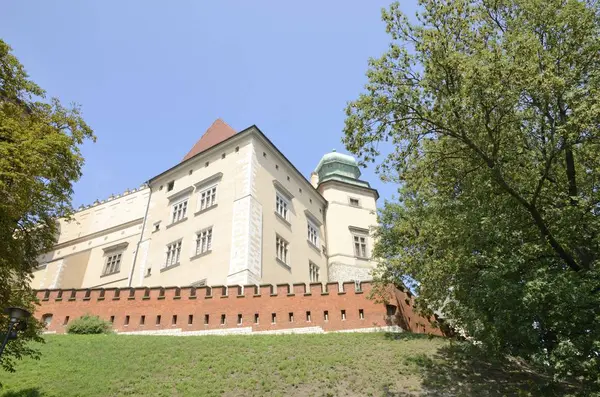 Cracovia Polonia Luglio 2018 Castello Reale Sul Colle Wawel Nella — Foto Stock