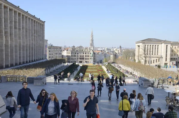 Bruxelas Bélgica Março 2019 Pessoas Com Vista Para Cidade Bruxelas — Fotografia de Stock