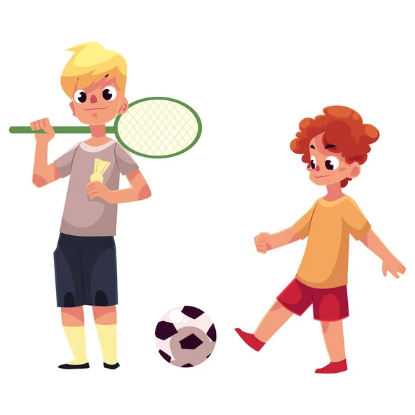 Zwei Jungen spielen Badminton und Fußball auf dem Spielplatz — Stockvektor