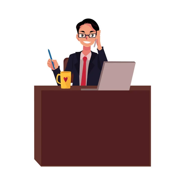 Uomo d'affari in occhiali che lavora alla scrivania dell'ufficio, parlando per telefono — Vettoriale Stock