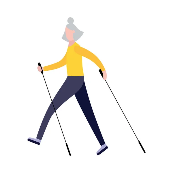 Vieja mujer de dibujos animados caminando con bastones de paseo nórdicos - mujer activa senior — Vector de stock