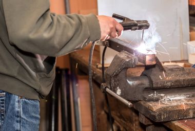 Endüstriyel Kaynakçı çalışma