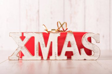 Ahşap arka plan üzerinde Xmas metin