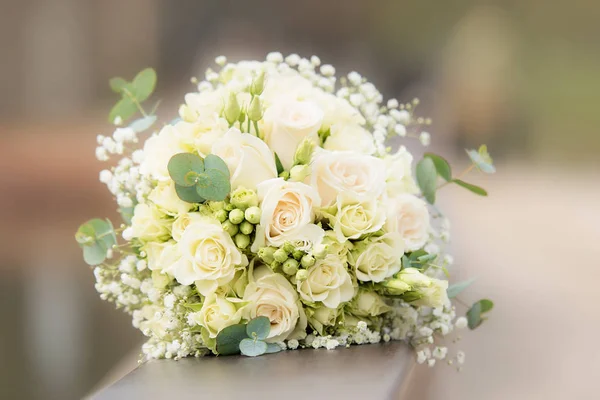 Beau bouquet de mariage — Photo