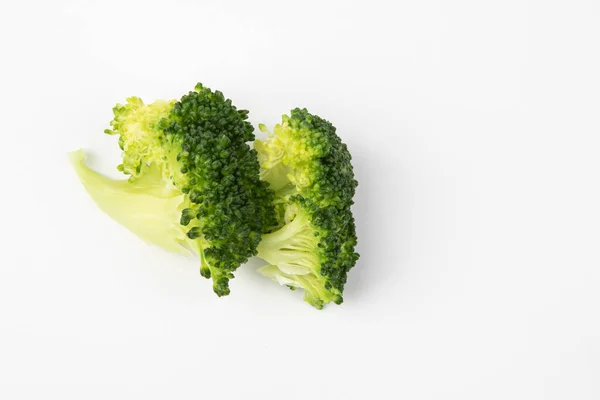 Gekookte Verse Broccoli Geïsoleerd Witte Achtergrond — Stockfoto