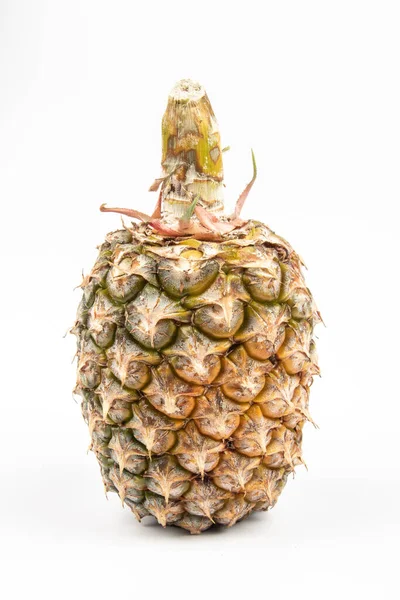 Färsk Ananas Isolerad Vit Bakgrund — Stockfoto