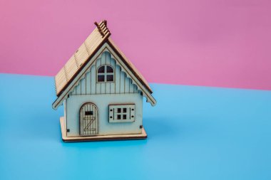 Noel ahşap evinin minyatürü.