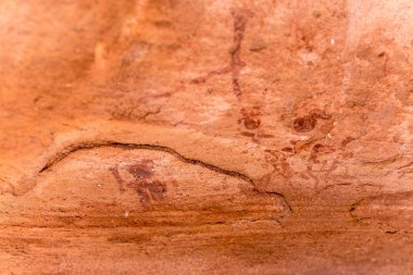 Ünlü Tarih öncesi kaya kabartmaları Twyfelfontein, turistik ve Namibya, Afrika seyahat hedef.