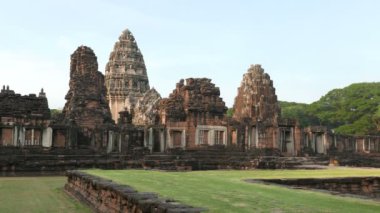 Phimai Historical Park, antik Khmer yerleşim, Tapınağı, eski kalıntılar ve Kuzey Doğu Tayland seyahat hedef.