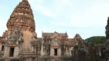 Phimai Historical Park, antik Khmer yerleşim, Tapınağı, eski kalıntılar ve Kuzey Doğu Tayland seyahat hedef.