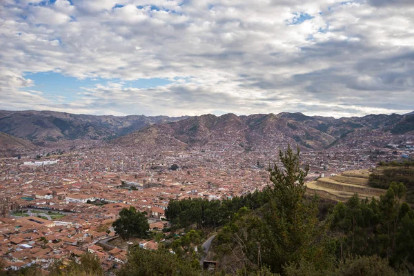 Doğal cennet beldesi Cusco geniş cityscape. En önemli seyahat hedef Peru ve tüm Güney Amerika Cusco arasındadır.