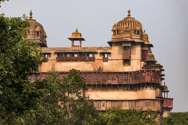 Το παλάτι Orchha, Madhya Pradesh. Επίσης συλλαβισμένο Orcha, διάσημος ταξιδιωτικός προορισμός στην Ινδία. — Φωτογραφία Αρχείου