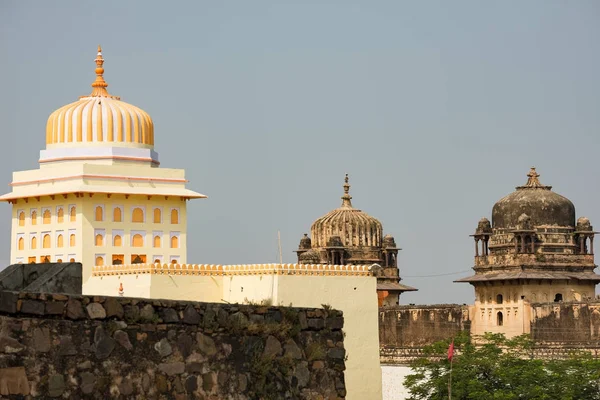 Orchha Palace, Madhya Pradesh. Também soletrado Orcha, famoso destino de viagem na Índia . — Fotografia de Stock