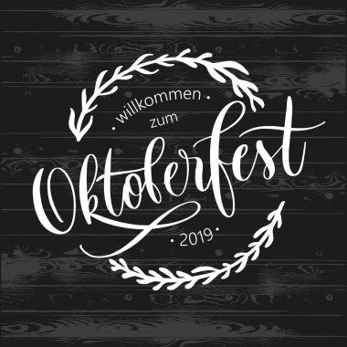 Oktoberfest bira festivali tipografi amblemi. El yapımı baskı posterleri reklamları için tasarım elementleri. Vektör vintage çizimi.