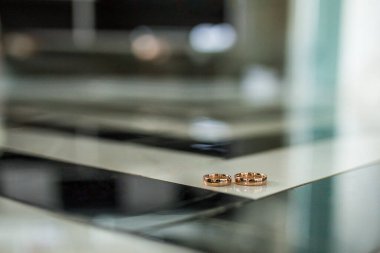 Alyanslar - Aşk hikayesi  