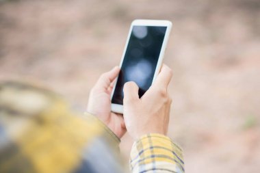 portre efektleri ile smartphone kullanarak el