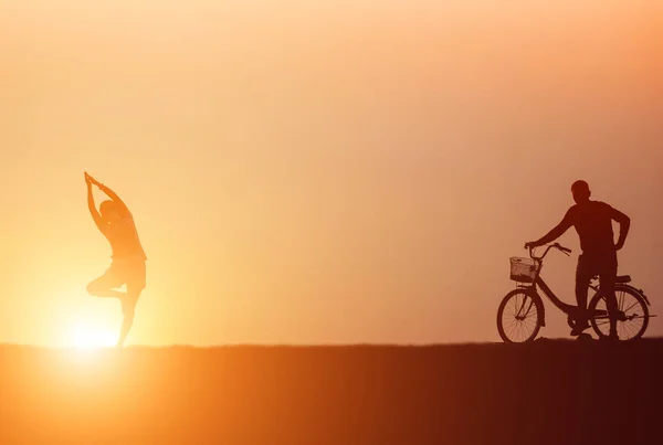 Silhouette Couple Driving Bike Happy Time Sunset — Stock Photo, Image