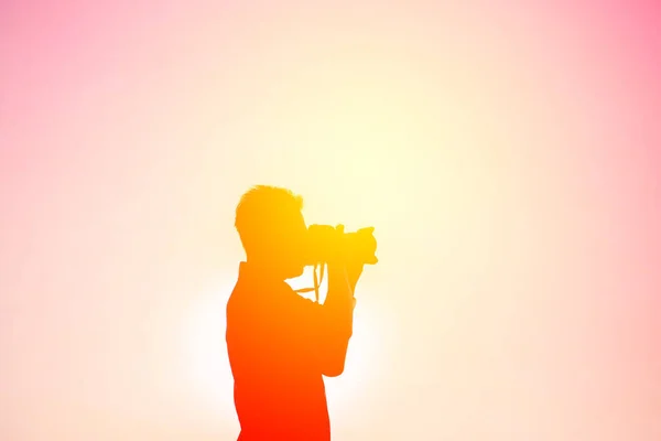 Fotógrafo Silhouette Tomar Una Foto Vista — Foto de Stock