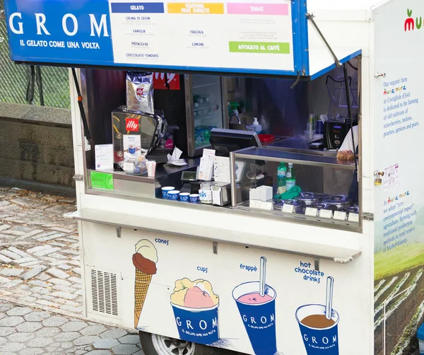 格罗姆冰激淋在曼哈顿街头食品. — 图库照片