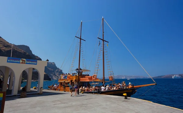 Starý přístav v Santorini — Stock fotografie