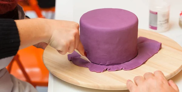 Cijfers van Halloween met fondant plakken of suiker plakken. — Stockfoto