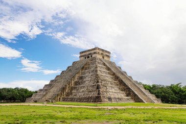 Chichen Itza Meksika Maya piramit.