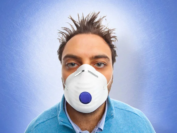 Człowiek Maską Ochrony Dróg Oddechowych Przed Wirusem — Zdjęcie stockowe