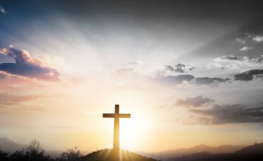 Kurtuluş kavramı: Hristiyan ve İsa 'nın haç sembolü.