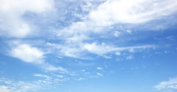 Frisse lucht natuur abstracte hemelachtergrond — Stockfoto