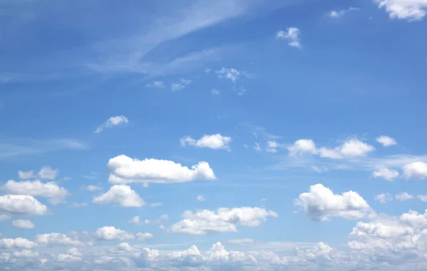 White cloud on blue sky (clouds) — Stock Photo, Image