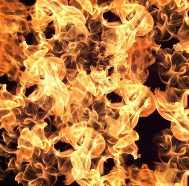 Bir siyah alevler ateş