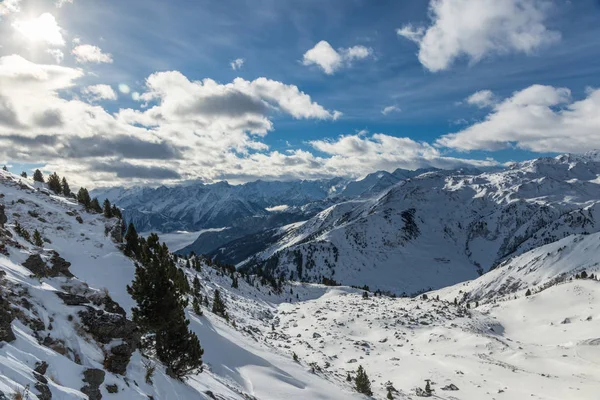 Montanhas Nevadas Alpes Austríacos — Fotografia de Stock