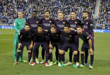 FC barcelona sanatçısını