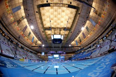 Palau Sant Jordi önce Solo senkronize yüzme olay üzerinde 24 Temmuz 2013 Dünya Şampiyonası Bcn2013 Barcelona İspanya