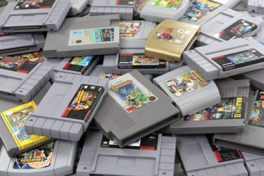 Çeşitli Nintendo Oyun kartuşları