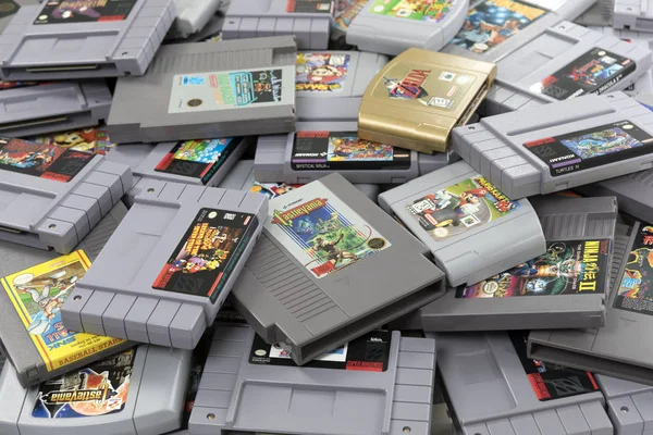 Különböző Nintendo játék patronok — Stock Fotó