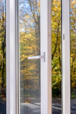 Plastik vinil pencere