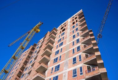 Mavi gökyüzü arka plan daire inşaat İnşaat alanında