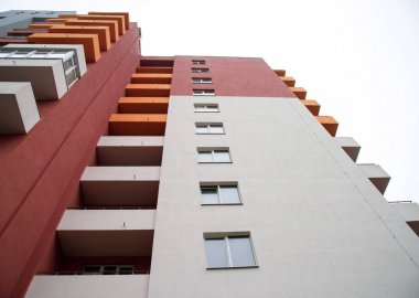 Apartman geniş açılı görünüş
