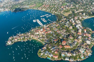 Sydney 'nin Point Piper banliyösünün havadan görünüşü 