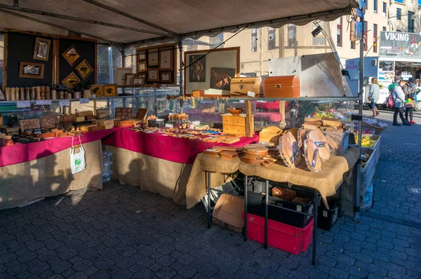 Banco di lavorazione del legno al mercato di Salamanca a Hobart — Foto Stock